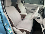 長時間の運転でも疲れにくいシートです。