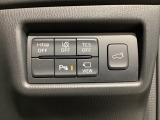 TCS(トラクションコントロールシステム)&DSC(横滑り防止機構)やBSM(隣車線上の側・後方からの車両接近を通知)、LDWS(車線逸脱警報システム)で安全運転をサポート!