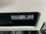 ここに ETC付いております。高速道路の料金所もスイスイ♪