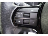 オーディオの音量調節が可能です!ハンドルにスイッチがついているので、運転中で目線を下げずに気軽に調節できちゃいます♪