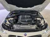 BMW 3.0L 直列6気筒ツインパワーターボ ガソリンエンジン :バルブトロニック(無段階可変バルブリフト)、ダイレクトインジェクションシステム、ダブルVANOS(吸排気無段階可変バルブタイミング)
