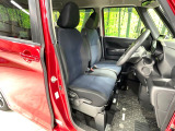 運転席シート廻りは使用感も少なく、良好な状態となっています。丁寧に使われていたことがよくわかりますね。