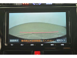 バック駐車が苦手な方の強い味方です。後方の状況が一目で分かりますので安心ですね。
