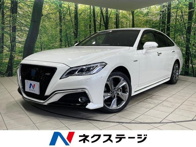 クラウン ハイブリッド 2.5 RS アドバンス Four 4WD