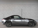神戸マツダ神戸西インター店は、通常ディーラー+&alpha;の次世代型店舗としてROADSTER EXPERIENCE SPACEの冠を掲げ、「いつでも・誰でも・気軽に会いに行ける」ロードスターUカー専門店。