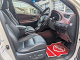 運転者にとっては日々使用することとなる運転席です。運転席が快適だと運転に集中することができますね。