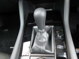 DCT、CVT、従来型のATなど、すべてのトランスミッションの利点を集約し、ロックアップ領域を大幅に拡大し伝達効率の向上とマニュアルトランスミッションのようなダイレクト感を実現した自社製ATです。