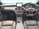 CLAクラス AMG CLA45 4マチック 4WD 