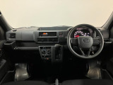 ハイゼットカーゴのお買得車が入庫しました!!(^^♪保証継承致します!走行0.7万km!AM・FMチューナー、前席パワーウインドー、スモークガラス、クリアランスソナー、キーレスなど装備の1台です!