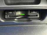 高速道路の料金所も、スムーズに通過できる、ETC車載器を装備しています。
