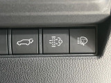 【パワーバックドア】スマートキーや運転席のボタンを押すだけでリアゲートが自動で開閉します!荷物を持っている時や、高い位置にあるバックドアを閉める際に便利な機能です♪