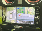 【アラウンドビューモニター】専用のカメラにより、上から見下ろしたような視点で360度クルマの周囲を確認することができます☆死角部分も確認しやすく、狭い場所での切り返しや駐車もスムーズに行えます。