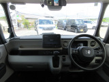 視界が良好でどなたでも運転がしやすいのでお勧めです!!