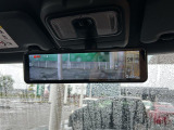 【インテリジェントルームミラー】後方の確認がデジタルインナーミラーで可能です♪荷物がたくさんのっていても安全ですね!