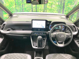 ヴォクシー 1.8 ハイブリッド S-Z 