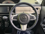 【ステアリングスイッチ】運転中、前方から目線をそらすことなく、オーディオ等の操作が可能な便利機能!安心&快適なドライブを演出してくれます♪
