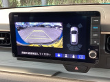 バックも安心のバックカメラ付いています。バックカメラがあると、いつでも安全にバックできますね。死角も減ります。