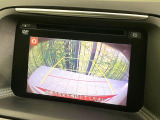【純正ナビ】人気の純正ナビを装備しております。ナビの使いやすさはもちろん、オーディオ機能も充実!キャンプや旅行はもちろん、通勤や買い物など普段のドライブも楽しくなるはず♪