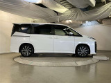 車高が高く、所有感を満たしてくれる乗り心地です☆