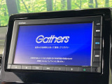 【純正ナビ】人気の純正ナビを装備。オーディオ機能も充実しており、Bluetooth接続すればお持ちのスマホやMP3プレイヤーの音楽を再生可能!毎日の運転がさらに楽しくなります!!