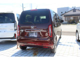 年式も新しく、現行型に近いデザイン。「新車は高いけど古すぎるのも嫌」という方におすすめ。