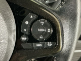 【アダプティブ・クルーズ・コントロール】予め設定した車速内でクルマが自動的に加減速。 前走車との適切な車間距離を維持しながら追従走行し、高速道路でのドライバーの疲労を軽減してくれる嬉しい機能付♪