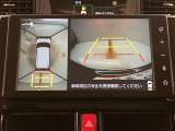 いまや必須装備「ナビゲーション」搭載!知らない場所にスイスイッとドライブ。もう、これなしではハンドルを握れませんね!でも運転中の操作は危険ですのでご注意ですね☆