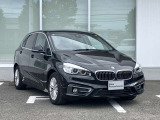 BMW Card (Visa)とBMW Diners Cardの2種類をご用意しております。充実のポイントプログラムや多様なサービスの他にカード契約期間中はBMWエマージェンシー・サービスが24時間365日ご利用いただけます。
