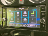使いやすいインターフェースのナビ・オーディオシステム。快適なドライブをサポートし、車内時間をより楽しく演出します。
