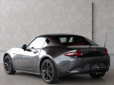 神戸マツダ神戸西インター店は、通常ディーラー+&alpha;の次世代型店舗としてROADSTER EXPERIENCE SPACEの冠を掲げ、「いつでも・誰でも・気軽に会いに行ける」ロードスターUカー専門店。