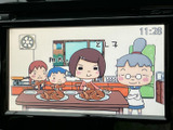 停車中には、テレビや動画をお楽しみいただけます。長距離移動や休憩時間に、リラックスした時間を過ごせます。快適なドライブのお供に。