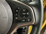 クルーズコントロールを装備しています。高速道路などで一定の速度で走ってくれるので運転が楽ですよ!速度を設定できますので、スピードの出しすぎにも注意できます。