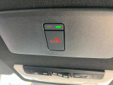 ◆SOSコール◆申込みをしていただくと、急病やあおり運転との遭遇など緊急時には走行中でもスイッチを押すだけで高性能の位置情報とともに専用のオペレーターにつながります。(申込み・年額料金が必要です)