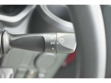 鋭く勢いのある目つきが印象的なデザインのヘッドランプです。