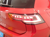 リアフォグランプ、後続車に注意喚起