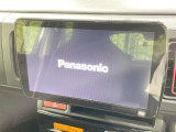 【大画面ナビ】人気の大型9インチナビを装備。存在感のある大画面はインパクト大!ナビ利用時のマップ表示は見やすく、テレビやDVDは臨場感がアップ!いつものドライブがグッと楽しくなります♪
