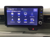 ドライブの必需品。見やすい・使いやすいHonda純正のメモリーナビを搭載。Bluetooth機能もついているのでお持ちのスマートフォンと連携させて、さらに便利に利用が可能です。