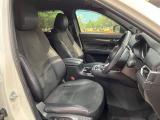 運転席シート廻りは使用感も少なく、良好な状態となっています。丁寧に使われていたことがよくわかりますね。