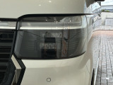 LEDヘッドライトは、点灯の瞬間から最大光量を発揮し、突然暗くなるトンネルなどでの安定感を高めます。