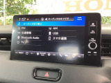 ナビ機能だけでなく、フルセグ、Bluetoothなどのオーディオ機能がついています!
