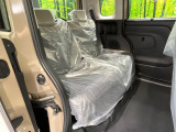 高品質なオリジナルフロアマットもオプションにてご用意しております。お好きなデザインやカラーをお車に合わせて選んでいただくことができます♪