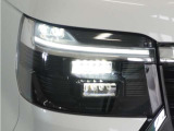 ◆LEDヘッドライト+デイタイムランニングランプ◆主流のLEDヘッドライトに、日中でも他者からの視認性を良くするデイタイムランニングランプ装備!スタイリッシュでかっこよく仕上がっています。