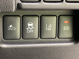 バックモニターで、狭い場所での駐車や車庫入れがスムーズに。安全確認をサポートし、初心者の方でも安心です。