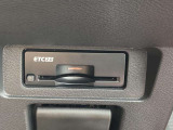 ETC2.0付き!高速道路料金所で小銭の出し入れをする必要もなくスムーズに通過でき ETC搭載車しか通過できないスマートインターも利用可能で、高速道路利用の幅が広がりますよ!