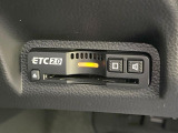 【ETC】高速道路の料金所をストレスなく通過!話題のスポットやサービスエリアに多い「スマートIC」利用時は必須のアイテムです。当店でセットアップを実施、ご納車当日からすぐにご利用いただけます!