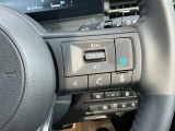 プロパイロット【同一車線運転支援技術】搭載。高速道路でドライバーに代わってアクセル、ブレーキ、ステアリングを自動制御します。