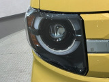 LEDヘッドライトは、点灯の瞬間から最大光量を発揮し、突然暗くなるトンネルなどでの安定感を高めます。