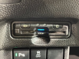 いまや快適なカーライフに欠かせないETCが付いています。