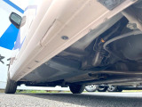 お車を安心してお乗りいただく為には、足回りの定期点検が欠かせません。サービスサポート(有償保証)では無料点検もご提供しており、安心のカーライフをお過ごしいただけるサポート体制が整っています。