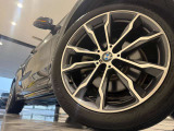 時を経ても深い魅力を放ち続けるBMW。より快適にお乗り頂くために、3つのサポートプログラムをご用意しております。※認定中古車保証は登録日より最長4年間まで延長が可能です。